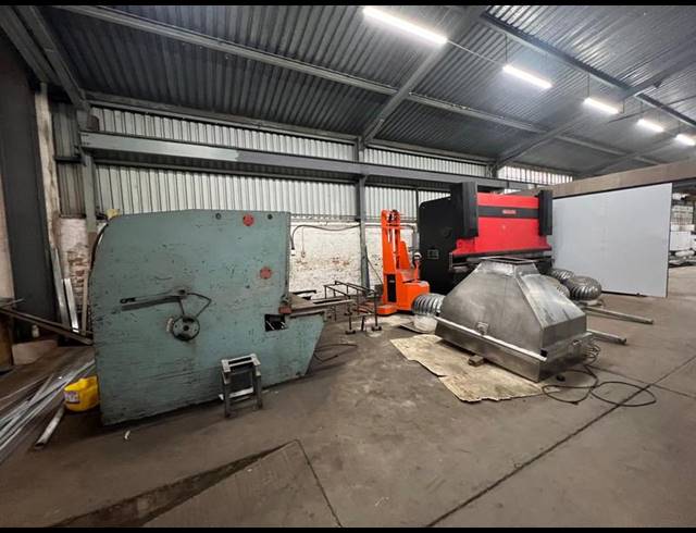 INDUSTRIAL FOR SALE IN CAMPSDRIFT